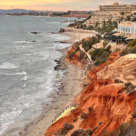 Zafiro Cabo Roig *